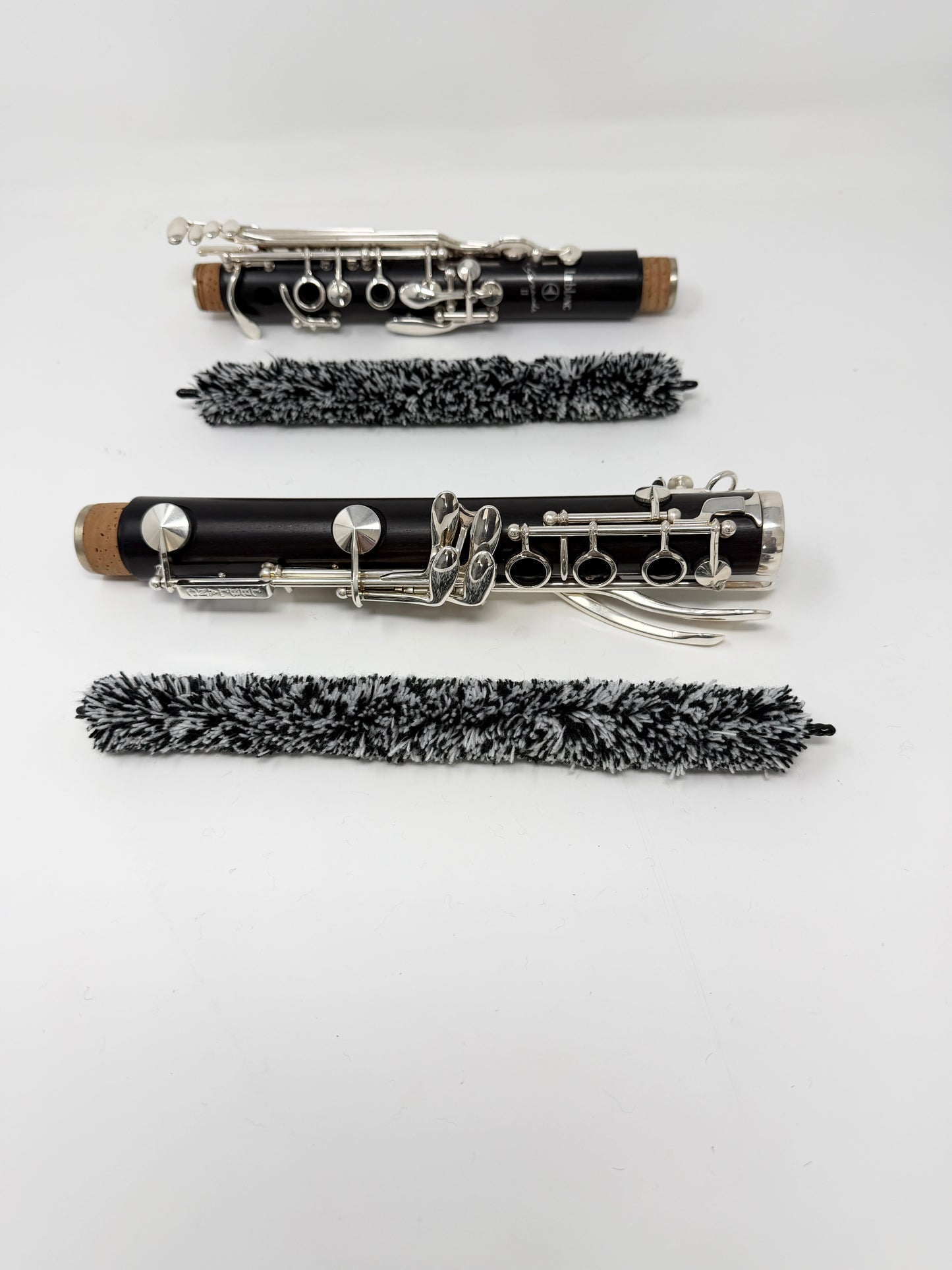 Clarinet pad saver